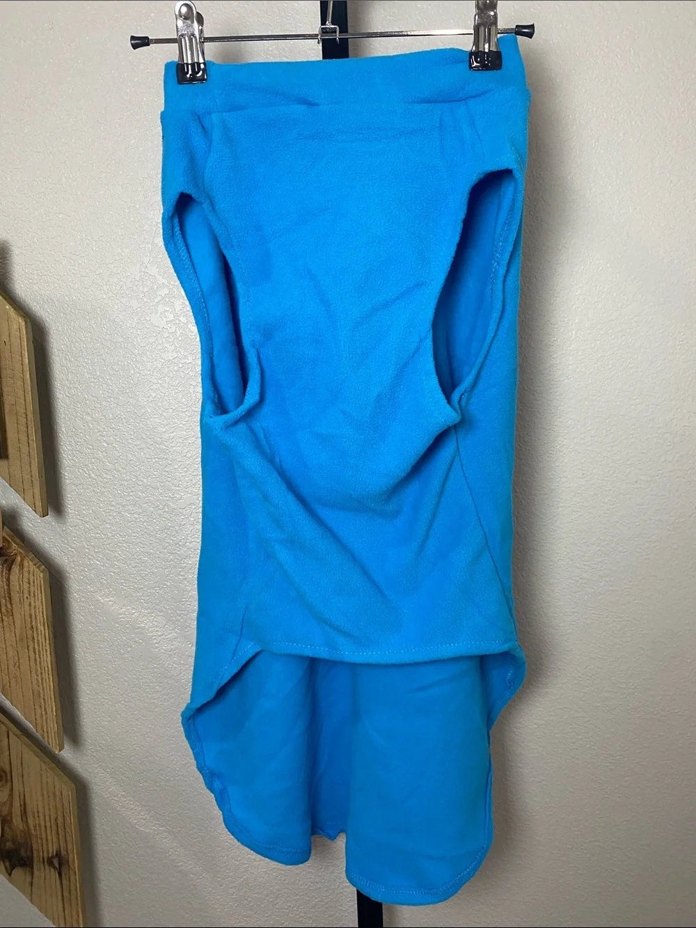 Bright Blue Fleece Dog shirt SzXL see tag for sizing